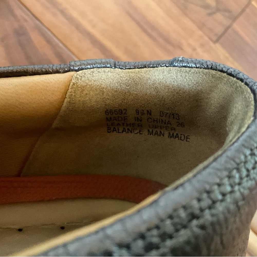 Clarks Unstructured Women's Un.Loop Slip-On Shoe … - image 6